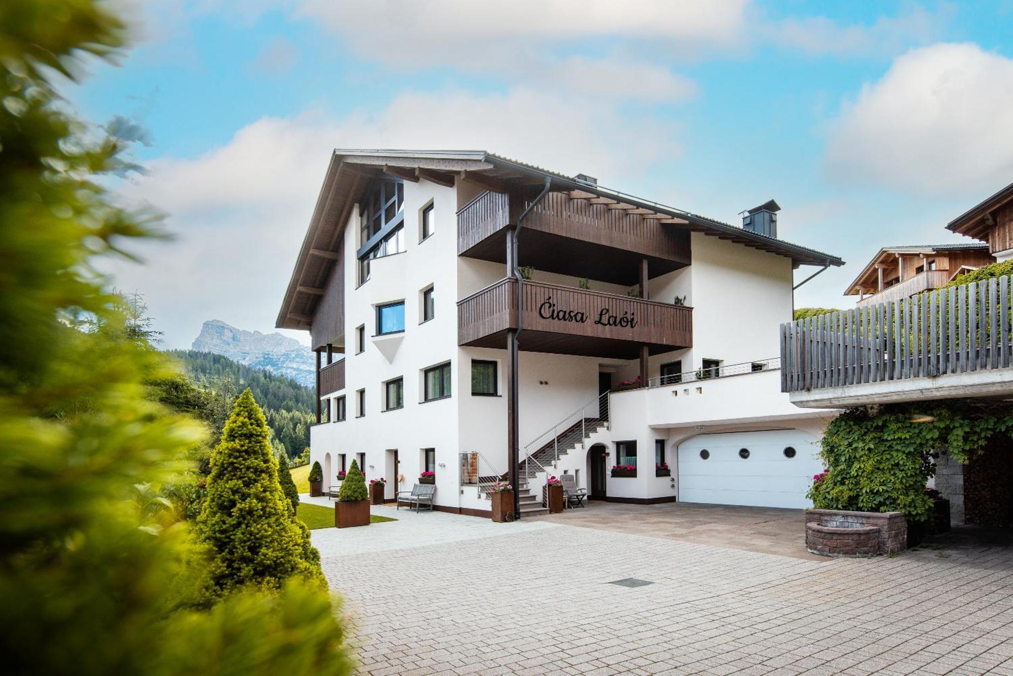 Apartment Ciasa Laoi San Cassiano  Exteriér fotografie