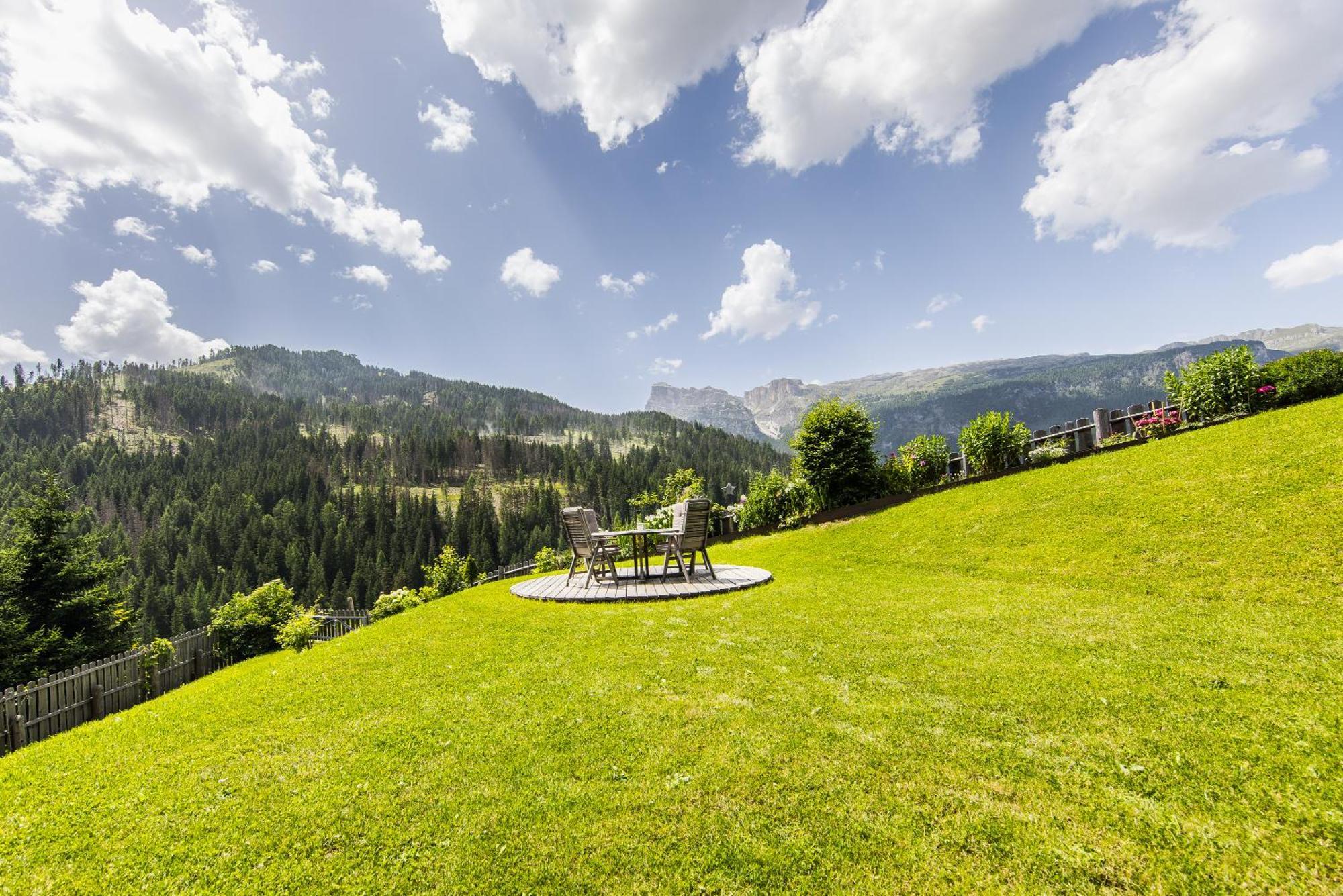 Apartment Ciasa Laoi San Cassiano  Exteriér fotografie