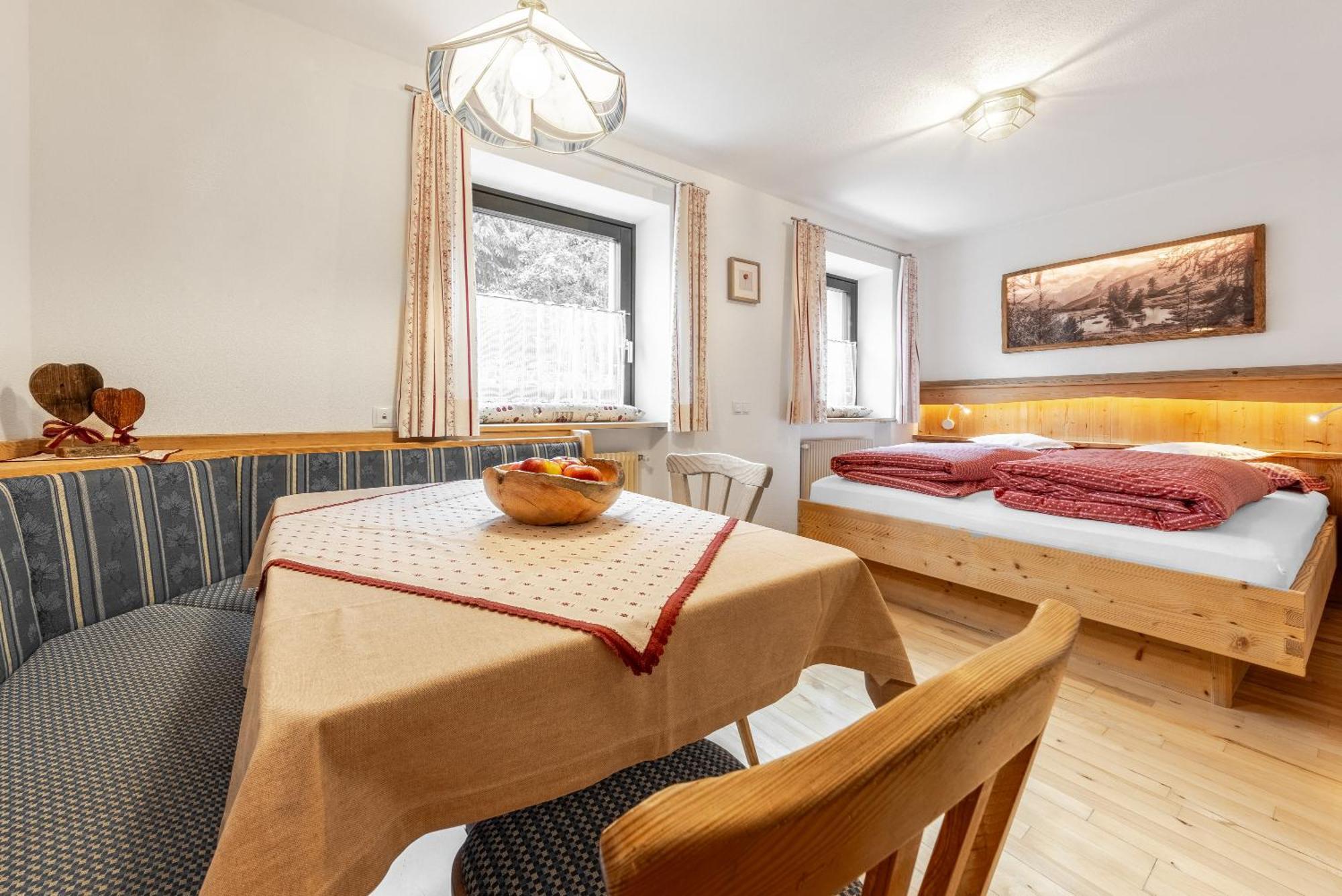 Apartment Ciasa Laoi San Cassiano  Exteriér fotografie